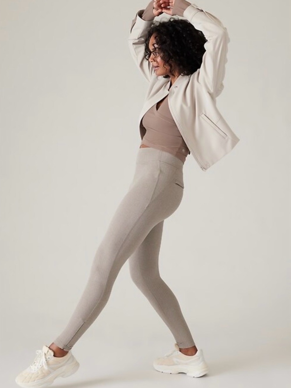 Athleta Delancey Skyline Ankle Zip Pants Chevron Beige White Work Travel Pants